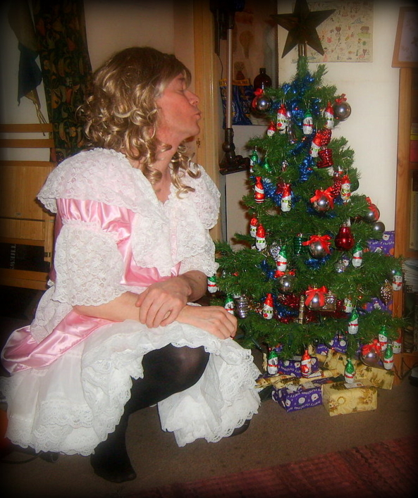 Another Sissy Christmas. - Another Sissy Christmas., Sissy Christmas., Sissy Fashion