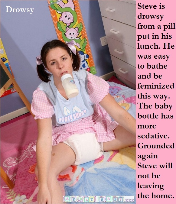 Diaper Ready - You never know if someone has a diaper ready to put on you., Diaper,Aunt,Mom,Nurse, Adult Babies,Feminization,Identity Swap,Sissy Fashion