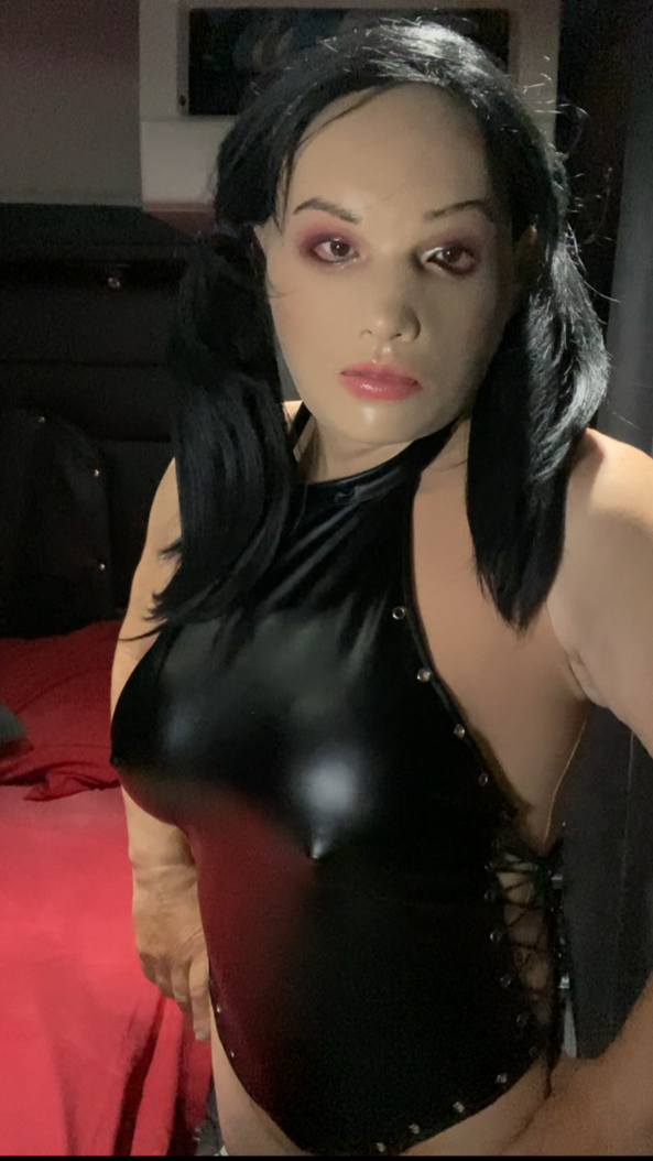 Exploring, Dress up, Feminization,Dominating Mistress Or Master,Bondage