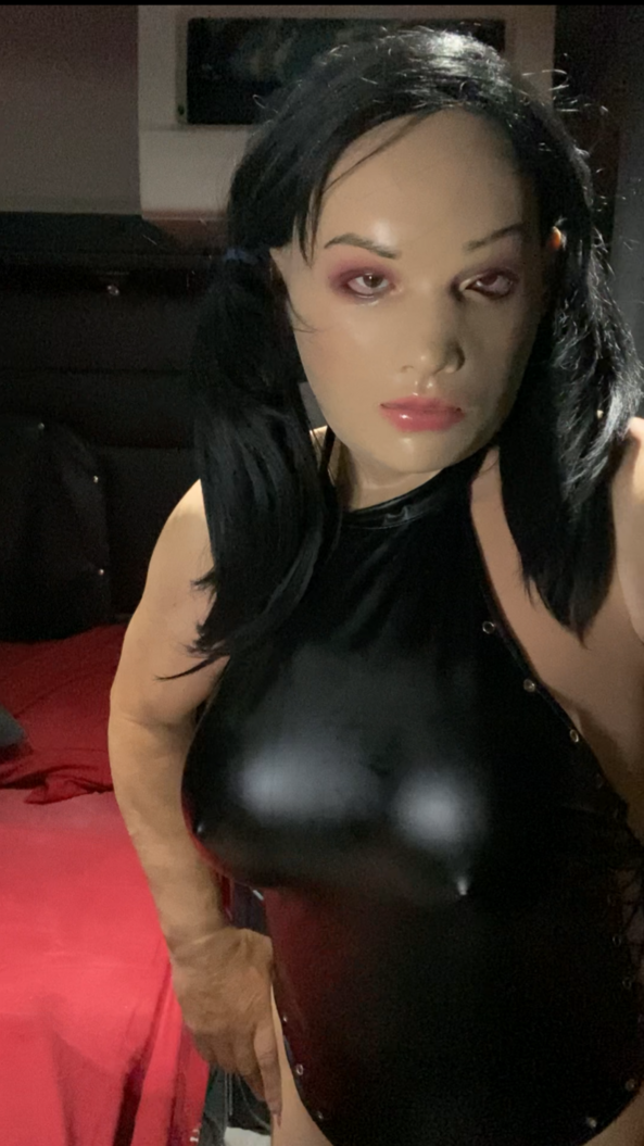 Exploring, Dress up, Feminization,Dominating Mistress Or Master,Bondage