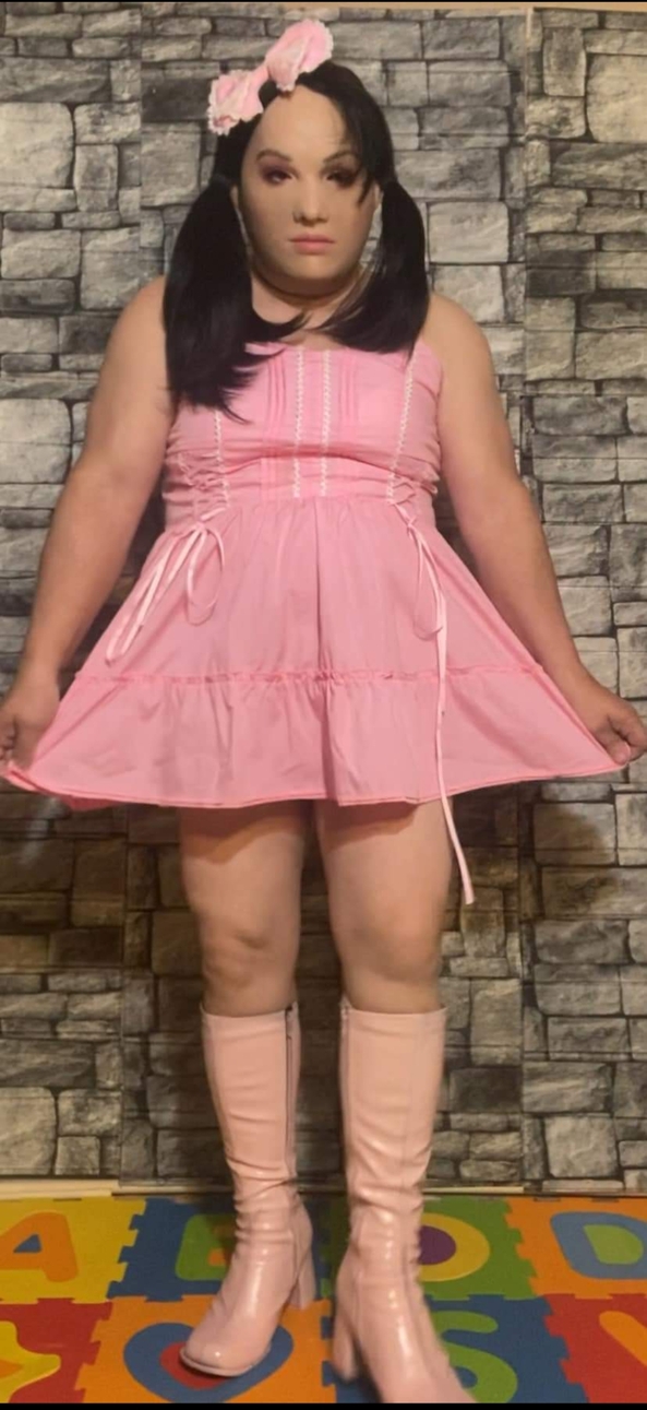 Feeling  very girly, Sissification  Feminization , Feminization