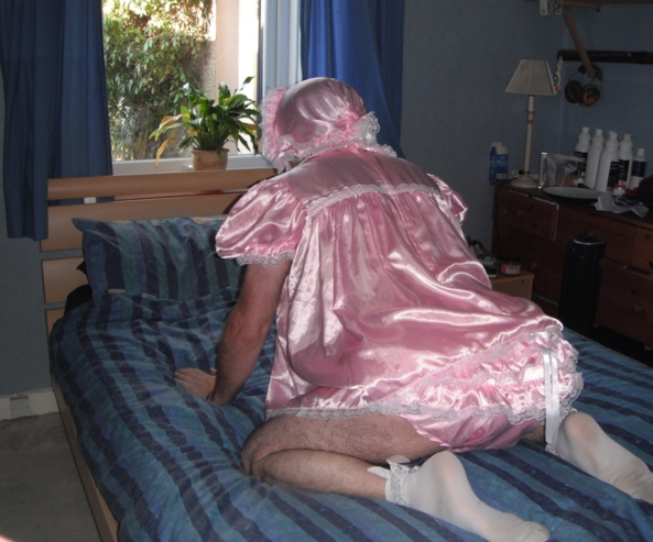 Getting ready for bed time, ABDL,Sissy Baby,Frilly Diaper Cover, Adult Babies,Diaper Lovers
