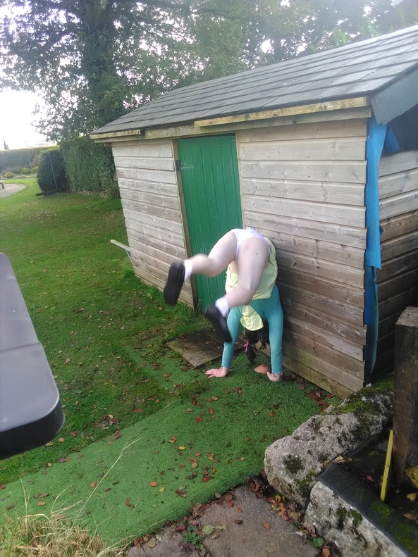 A day playing in the garden -  Having lots of fun :), Harriet,knickers,upskirt,panties,play,garden, Feminization,Dolled Up,Sissy Fashion
