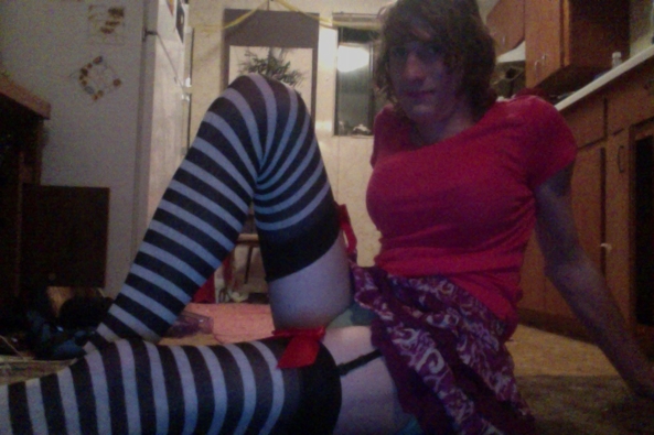 Hi There ^_^My first time uploading my pics, noob,newb,photos,selfies,crossdressing,Kira,Kira_the_Cute,Pink, Str8 Orientation,Feminization,Sissy Fashion