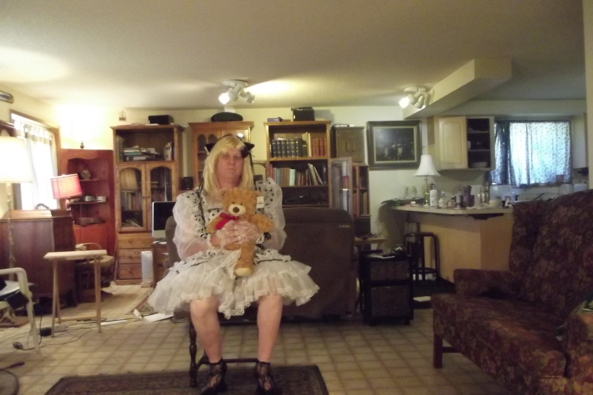 All Maid Up - Teddy is feeling bold, sissy,maid,, Feminization,Dolled Up