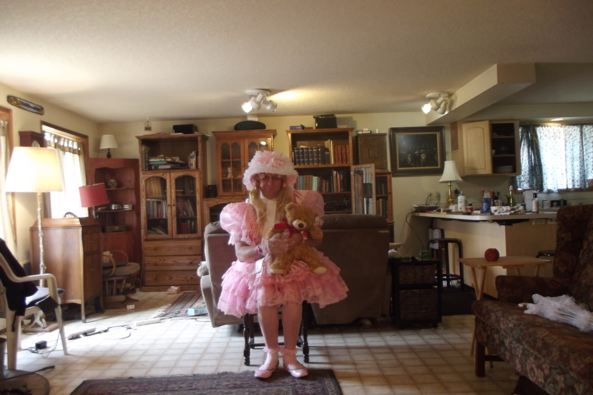 another teddy portrait - Teddy is beginning to like these, sissy,crossdress,pink,, Feminization,Dolled Up,Fairytale