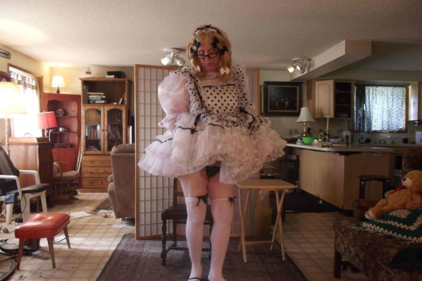 A MAID IN BEDLAM - please see the posted video.  See Source:, sissy maid,sissy,coressdress,, Feminization,Dolled Up,Sissy Fashion