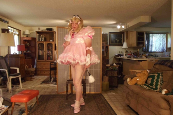 Pink Maid - I thought a nice maid's dress would work this morning, sissy maid,crossdress,, Feminization,Dominating Mistress Or Master,Sissy Fashion,Dolled Up