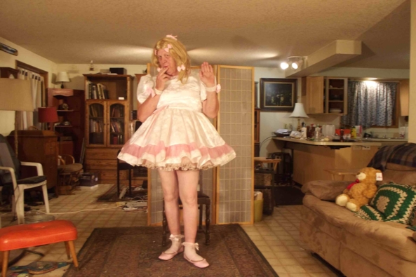 A medley of prissy dresses  - nothing new, just a trip thru my closet :), sissy,prissy,party dress,, Feminization,Sissy Fashion,Dolled Up