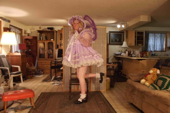 A medley of prissy dresses  - nothing new, just a trip thru my closet :), sissy,prissy,party dress,, Feminization,Sissy Fashion,Dolled Up