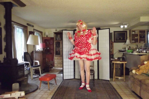 Prissy is as Prissy Does... - Red Polka Dots in the morning, sissy,crossdress,, Feminization,Dolled Up,Holiday,Sissy Fashion