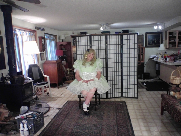 Spring for Autumn  - a favorite green  frock, sissy,spring,green,, Sissy Fashion,Dolled Up