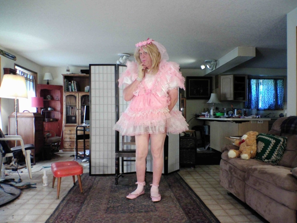 even more prissy in pink - my most prissy Little Gril girly dress, sissy,crossdress,, Feminization,Holiday,Dolled Up,Sissy Fashion