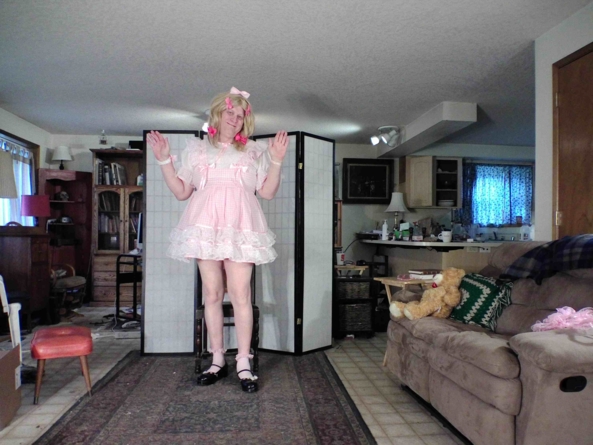 Schoolgirl in pink gingham - My newest 