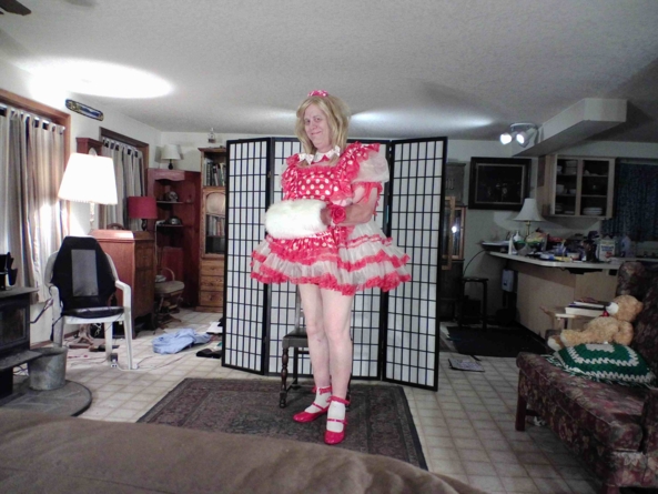 Just an evening in red    - here I was, reading some Prissy cartoons and....., red polkadot,sissy,ruffles,, Feminization,Sissy Fashion