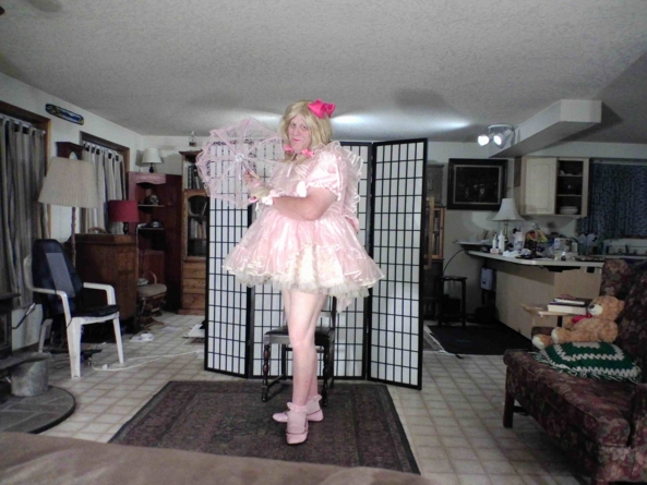 Just being a girly Gurl - one of my most prissy pink dresses, prissy, girly, pink,, Feminization,Sissy Fashion