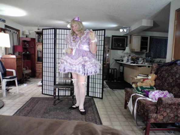 Roses are Red, violets are purple - sugar is sweet, and so's Maple Surple  :), sissy,lavender,, Feminization,Dolled Up,Sissy Fashion