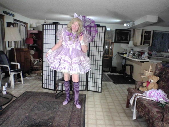 A prissy Morning - another lavender look, sissy,lavender,prissy,cross-dress, Feminization,Dolled Up,Sissy Fashion
