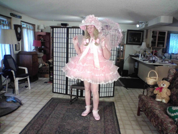 Sugar and Spice - a girly girl  ribbons and bows look.  Did I nail it?, prissy,Sugar_n_Spice,, Feminization,Dolled Up,Holiday,Sissy Fashion