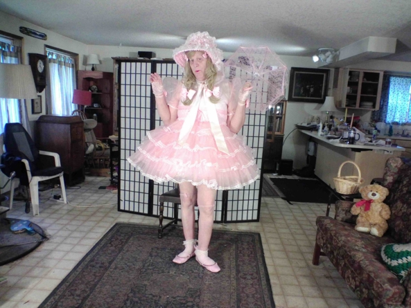 Sugar and Spice - a girly girl  ribbons and bows look.  Did I nail it?, prissy,Sugar_n_Spice,, Feminization,Dolled Up,Holiday,Sissy Fashion