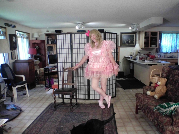 I so love Pink - an older sissy dress I have, sissy,pink, Feminization,Sissy Fashion,Dolled Up