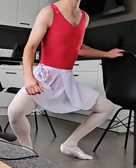 ballet lesson 2, ballet, Feminization