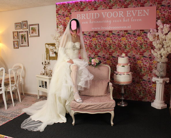bridal moment - I recently had the opportunity to dress as a bride. , bride,wedding dress, Sissy Fashion,Wedding,Feminization,Dolled Up