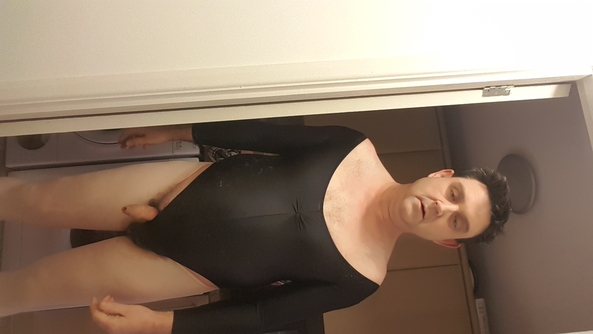 black leotard splosher - filling my leotard with  mashed up bananas, leotard sploshing, Masterbation
