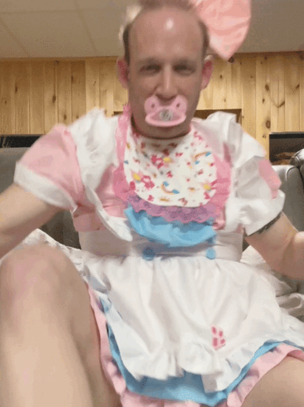 SissyBabyGirl - sissy at play, sissy,diaper.sissybaby,diaperlover, Adult Babies,Thumb Sucking,Diaper Lovers,Wetting Without Diapers,Sissy Fashion