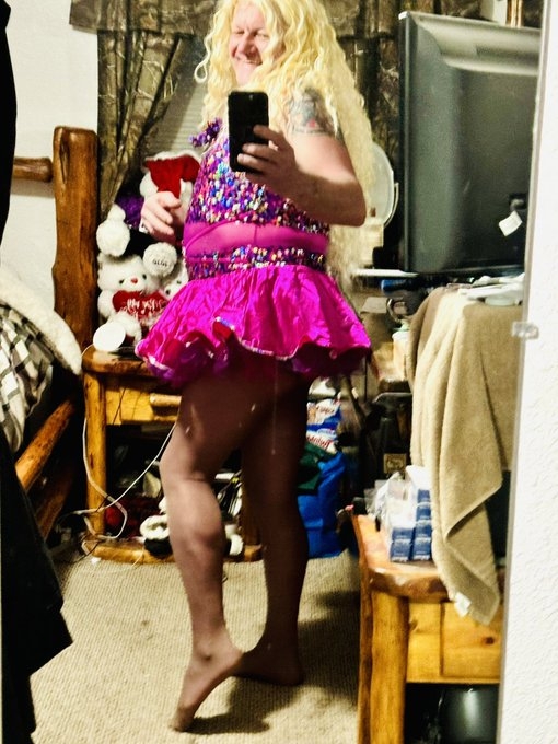 sissy shauna loves exposure - does sissy shauna look girly?, sissy,sissiesexposed, Sissy Fashion,Pop Culture,Holiday,Dolled Up,Dared Or Bets