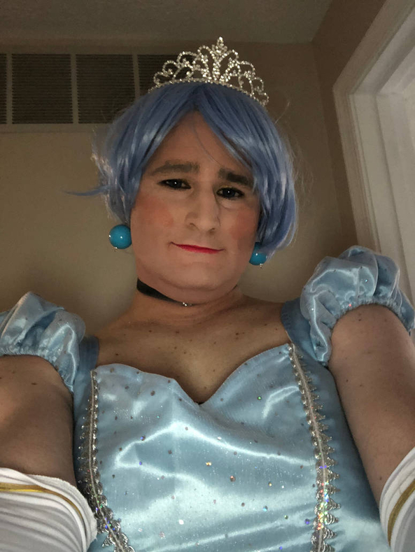 Princess Sapphire  - A princess I created her name is Sapphire , Feminization,Sissy,Princess , Sissy Fashion,Fairytale,Dolled Up
