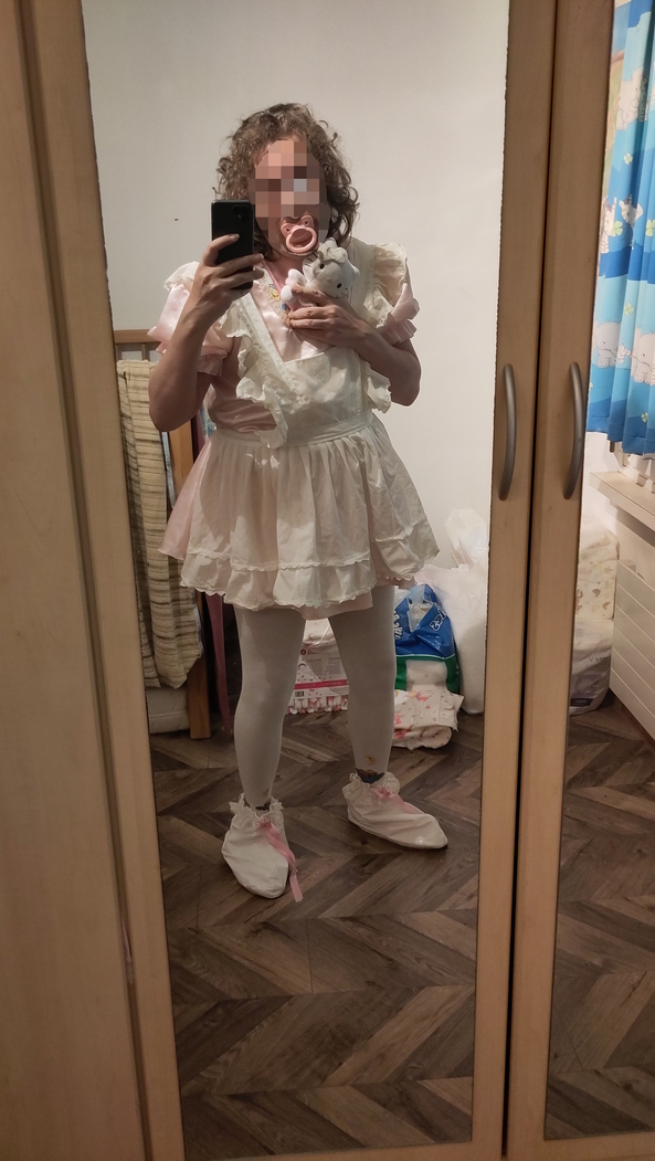 my outfit today Part 1, Sissybaby,sissy baby,diaper,AB/DL,sissy,adultbaby,adult baby, Adult Babies,Sissy Fashion