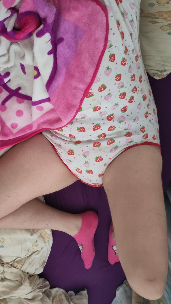 my outfit today, Diaper,AB/DL,Adult baby,adultbaby,sissy baby,Sissybaby, Adult Babies,Sissy Fashion