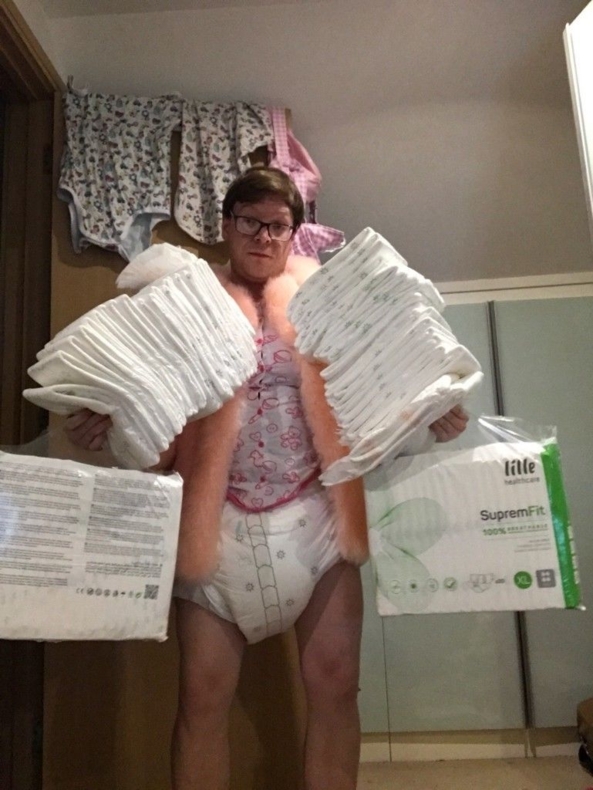 Tuesday and I'm Diapered Again - Such A Warm Wonderful Flood, ABDL Sissy Crossdresser, Adult Babies,Feminization,Sissy Fashion,Diaper Lovers,Dolled Up