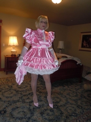 Love Those Cold Winds Under My Dress - My Plastic Panties turn Cold & Crunchy!, AB/DL Sissy Crossdresser, Adult Babies,Feminization,Sissy Fashion,Diaper Lovers,Dolled Up