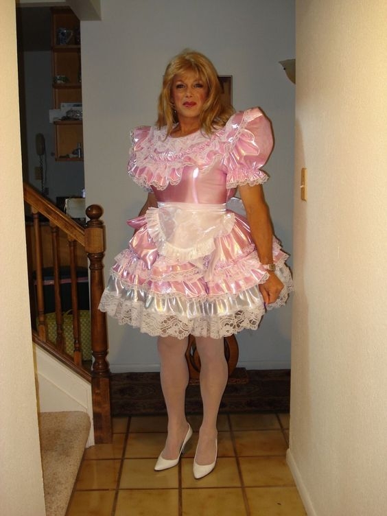 Sissy Dress Up Time - Dresses, Diapers Shoes & Lingerie, Crossdresser Adult Baby Sissy, Adult Babies,Feminization,Sissy Fashion,Fairytale,Diaper Lovers,Dolled Up