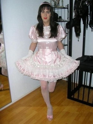 Love Being A Sissy Baby - WonderfullyDressed Daily!, AB/DL Crossdresser Sissy, Adult Babies,Feminization,Sissy Fashion,Diaper Lovers,Dolled Up