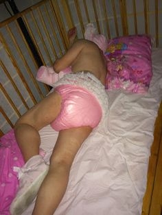 A Fresh Diaper A New Dress & A Smile - Sunday Is Fun Day!, ABDL Sissy Crossdresser, Adult Babies,Feminization,Sissy Fashion,Diaper Lovers,Dolled Up