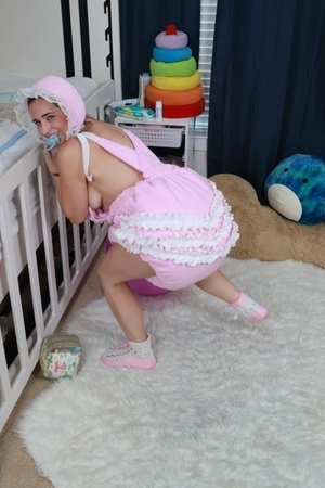 Girly Diapered Guy - Today & Always, ABDL Sissy Crossdresser, Adult Babies,Feminization,Sissy Fashion,Diaper Lovers,Dolled Up
