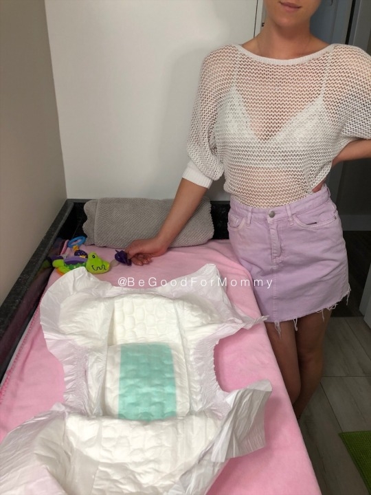 Everyday Is Wonderful - Dressed & Diapered As A Sissy, ABDL Sissy Crossdresser, Adult Babies,Feminization,Sissy Fashion,Diaper Lovers,Dolled Up