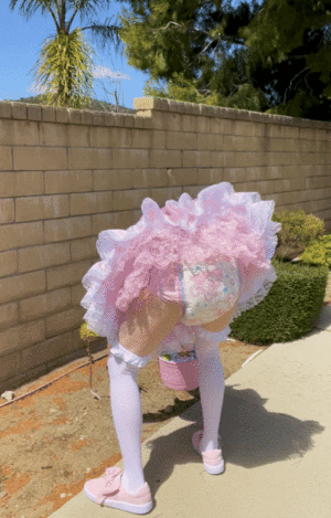 A Big Sissy Baby In Diapers - 24/7, ABDL Sissy Crossdresser, Adult Babies,Feminization,Sissy Fashion,Diaper Lovers,Dolled Up