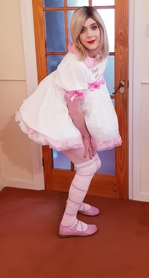 Sweet Diapered Sissy - Such a Pretty Dress & Plastic Panties!, ABDL Sissy Crossdresser, Adult Babies,Feminization,Sissy Fashion,Diaper Lovers,Dolled Up