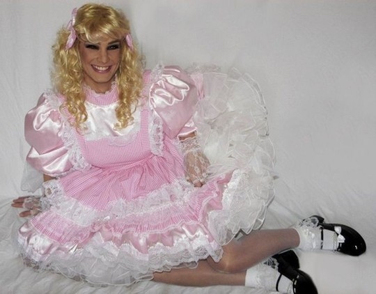 Diapered Frilly Sissy Girls - Dressed Forever & Loving It!, ABDL Sissy Crossdresser, Adult Babies,Feminization,Sissy Fashion,Diaper Lovers,Dolled Up