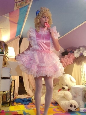 The Love Of Being Diapered & Dressed As A Girl - Never Ends, ABDL Sissy Crossdresser, Adult Babies,Feminization,Sissy Fashion,Dolled Up,Bondage,Diaper Lovers