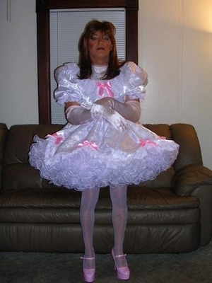 Thick Diapers Rubber Panties & Frilly Dresses - All The Time!, Sissy ABDL Crossdresser, Adult Babies,Feminization,Sissy Fashion,Diaper Lovers,Dolled Up