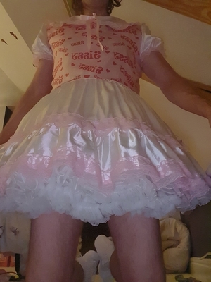 Always Wearing Diapers - And Pretty Dresses Too!, ABDL Sissy Bondagr, Adult Babies,Feminization,Sissy Fashion,Diaper Lovers,Bondage,Dolled Up