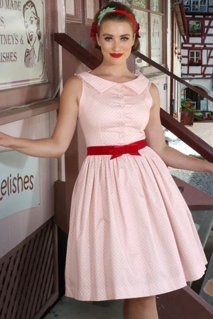 Lovely Dresses, Silky Nylons, Taught Garters - And A Big Thick Diaper & Rubber Panties, ABDL Sissy Crossdresser, Adult Babies,Feminization,Sissy Fashion,Diaper Lovers,Dolled Up