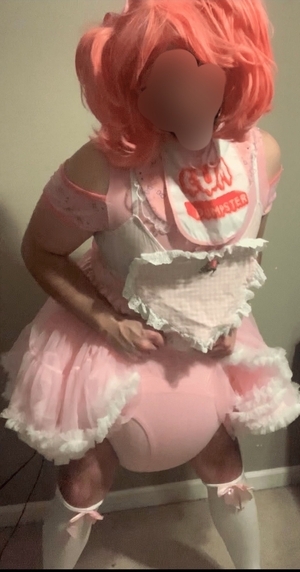 A Big Sissy Baby In Diapers - 24/7, ABDL Sissy Crossdresser, Adult Babies,Feminization,Sissy Fashion,Diaper Lovers,Dolled Up