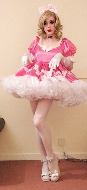 Addicted to Feminine Dresses & Diapers - Never Ending, ABDL Sissy Crossdresser, Adult Babies,Sissy Fashion,Feminization,Diaper Lovers,Dolled Up