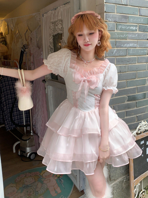 Diapered Sissy Boi - Loving It!, ABDL Sissy Crossdresser, Feminization,Sissy Fashion,Diaper Lovers,Dolled Up,Adult Babies